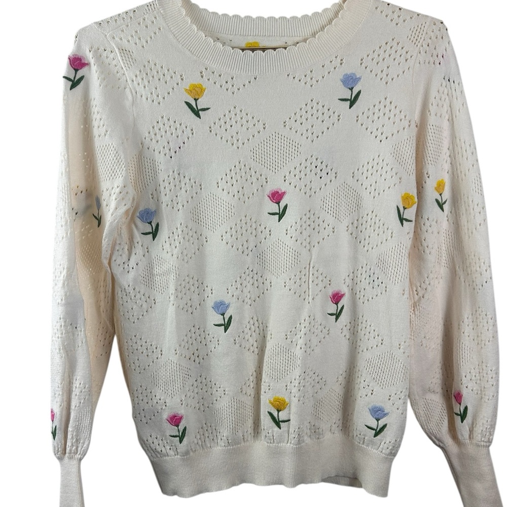 Loft Floral Draped Sleeve Sweater made of 100% cotton - Picture 2 of 8